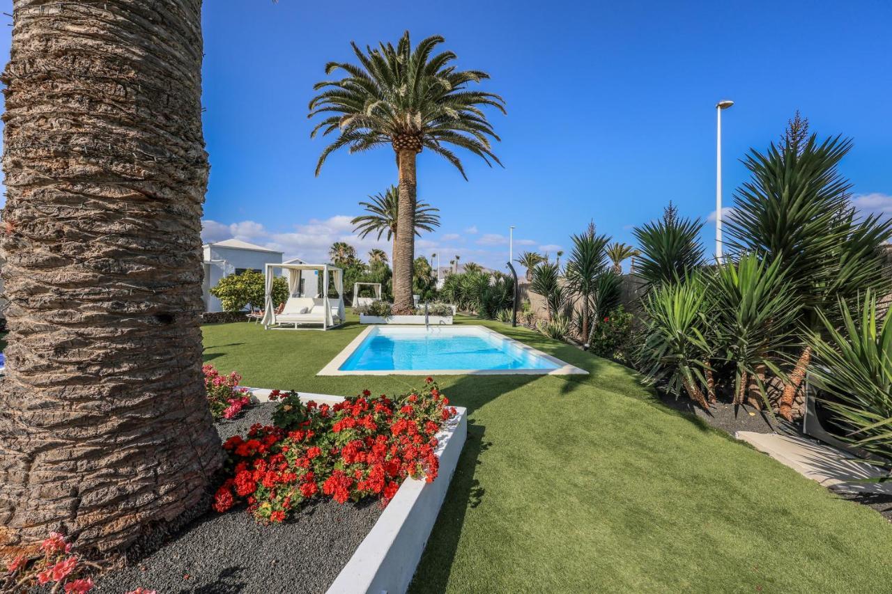 Villas New Lanzasuites Playa Blanca  Exterior foto